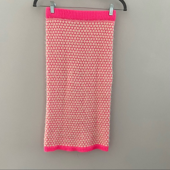 ASOS Knit Tube Skirt Neon Pink Fuzzy White Polka Dot Size 4 - Picture 2 of 6
